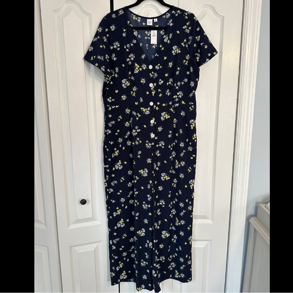 NWT GAP Navy Floral Print Button-Up Jumpsuit